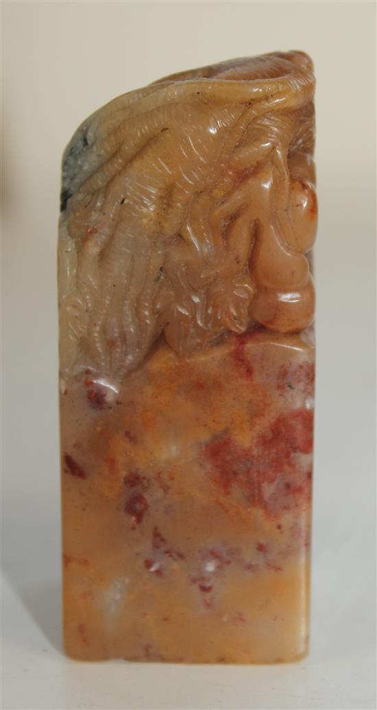 A Chinese Shoushan stone seal, 6.7 x 2.9 x 2.9cm